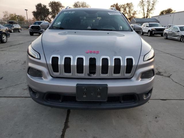 Photo 5 from auction – 2018 JEEP CHEROKEE L with VIN 1C4PJLCB3JD538910