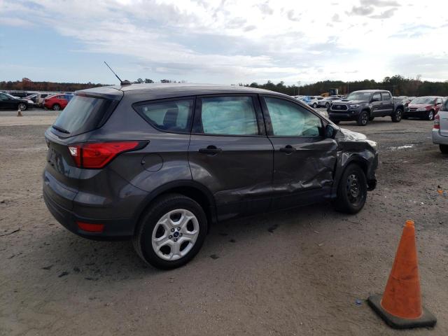 Photo 3 from auction – 2019 FORD ESCAPE S with VIN 1FMCU0F73KUA11250