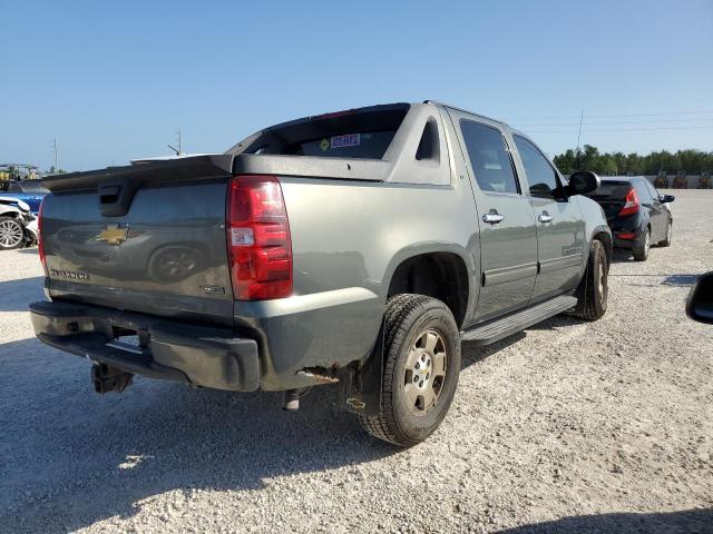 Photo 3 from auction – 2011 CHEVROLET AVALANCHE with VIN 3GNTKFE33BG145584