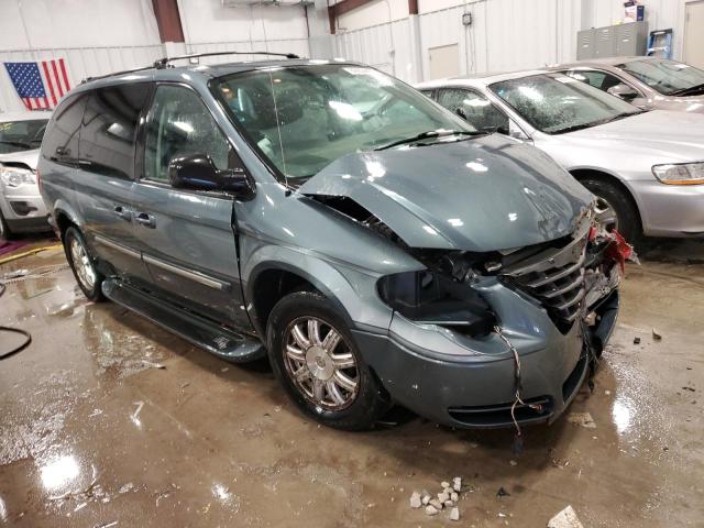 Photo 4 from auction – 2007 CHRYSLER TOWN & COU with VIN 2A4GP54L57R233359