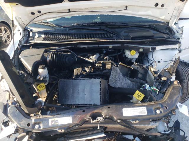 Photo 12 from auction – 2015 CHRYSLER TOWN & COU with VIN 2C4RC1BG8FR698824