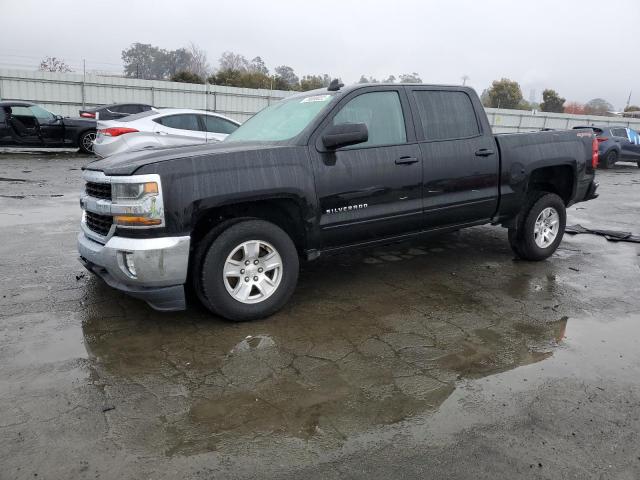 CHEVROLET SILVERADO 2017 with VIN 3GCUKRECXHG412453 - Photo from auction