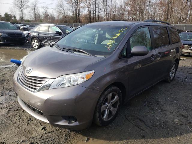 TOYOTA SIENNA LE 2015 with VIN 5TDKK3DC7FS671518 - Photo from auction