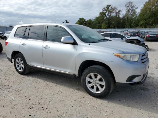 Photo 4 from auction – 2011 TOYOTA HIGHLANDER with VIN 5TDZA3EH5BS014724