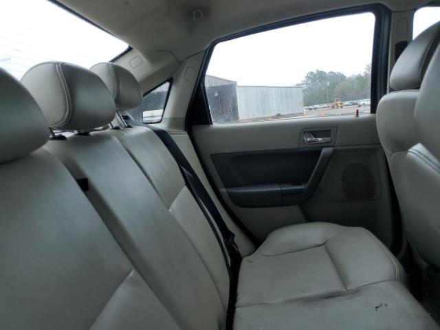 Photo 10 from auction – 2010 FORD FOCUS SEL with VIN 1FAHP3HN0AW115878