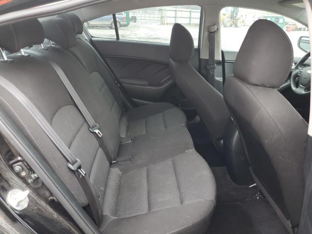 Photo 10 from auction – 2017 KIA FORTE LX with VIN 3KPFK4A70HE101839