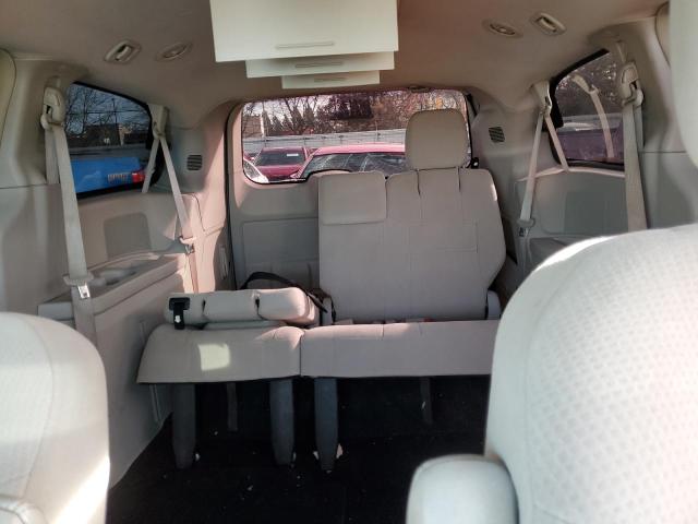 Photo 10 from auction – 2011 CHRYSLER TOWN & COU with VIN 2A4RR5DG1BR675666