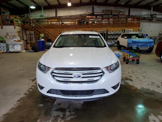 Photo 5 from auction – 2017 FORD TAURUS LIM with VIN 1FAHP2F89HG144341