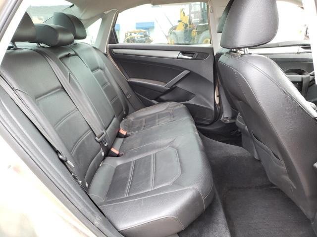 Photo 10 from auction – 2015 VOLKSWAGEN PASSAT S with VIN 1VWAT7A36FC054582