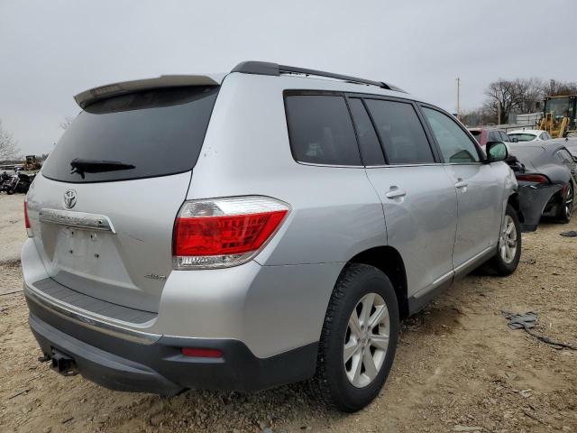 Фото 3 с аукциона – 2013 TOYOTA HIGHLANDER с VIN 5TDBK3EH5DS189671