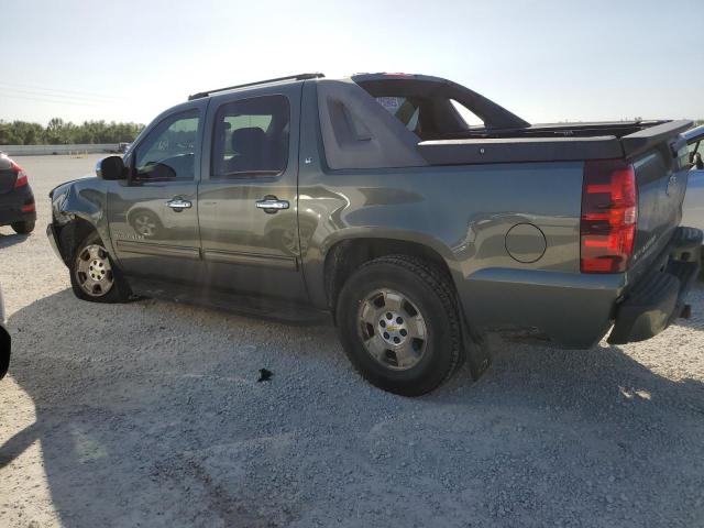 Photo 2 from auction – 2011 CHEVROLET AVALANCHE with VIN 3GNTKFE33BG145584