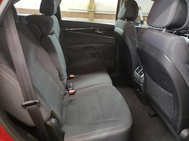 Photo 11 from auction – 2016 KIA SORENTO LX with VIN 5XYPGDA57GG140045