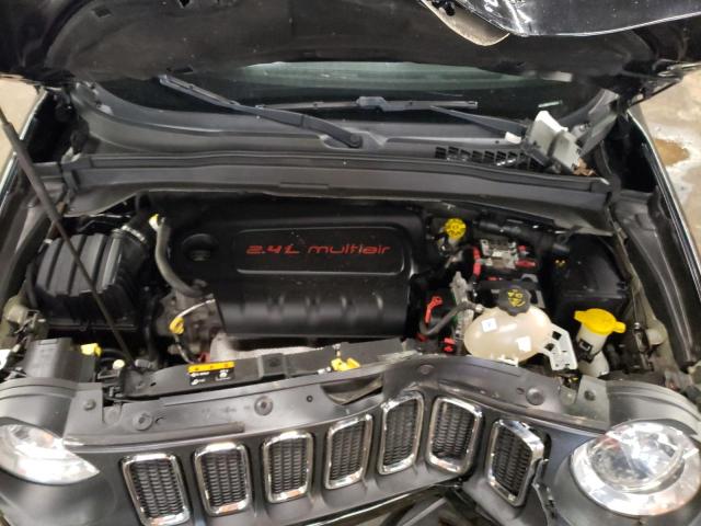 Photo 11 from auction – 2017 JEEP RENEGADE L with VIN ZACCJBBB7HPE88230