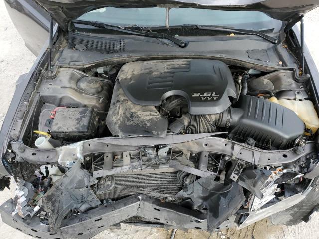 Photo 11 from auction – 2018 CHRYSLER 300 S with VIN 2C3CCABG5JH203987