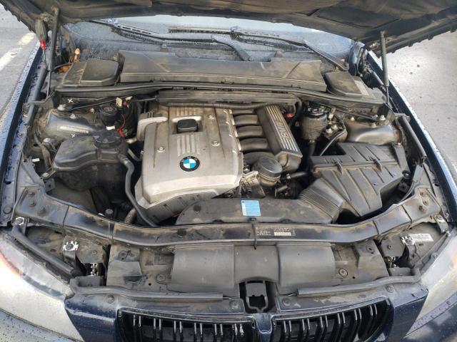 Photo 11 from auction – 2006 BMW 325 I AUTO with VIN WBAVB17526NK35970