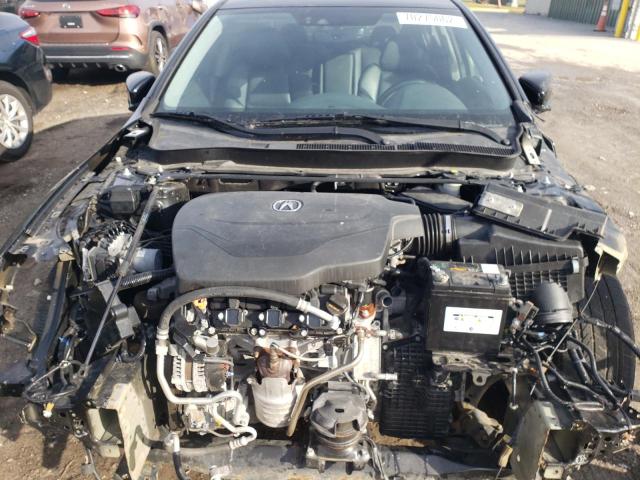 Photo 11 from auction – 2018 ACURA TLX with VIN 19UUB2F32JA008316