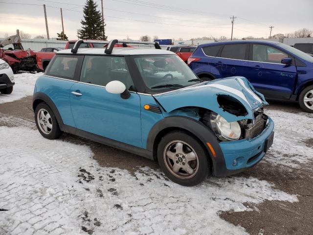Photo 4 from auction – 2010 MINI COOPER with VIN WMWMF3C5XATU77508