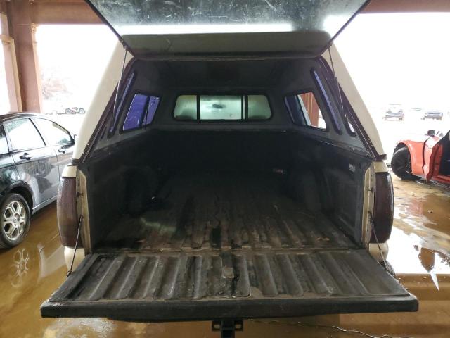 Photo 6 from auction – 2004 CHEVROLET SILVERADO with VIN 1GCEC19V44E191433