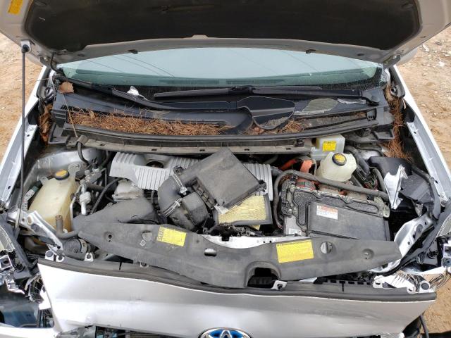 Photo 11 from auction – 2013 TOYOTA PRIUS with VIN JTDKN3DUXD5550713