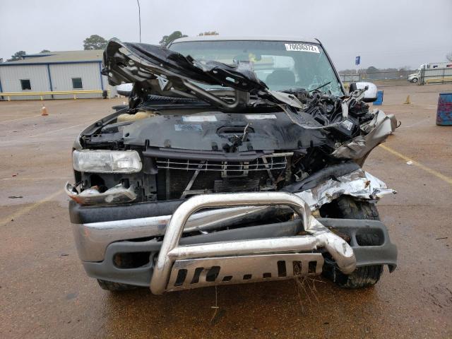 Photo 5 from auction – 2000 CHEVROLET SILVERADO with VIN 1GCEK19T5YE188872