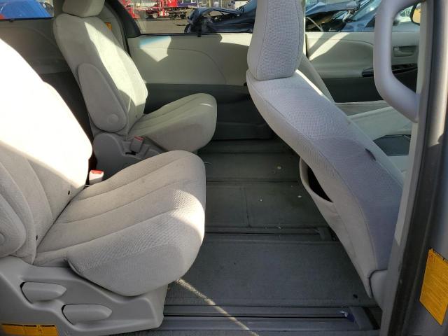 Photo 11 from auction – 2012 TOYOTA SIENNA LE with VIN 5TDJK3DC2CS032289