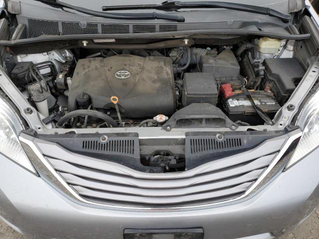 Photo 12 from auction – 2017 TOYOTA SIENNA XLE with VIN 5TDYZ3DC7HS830160