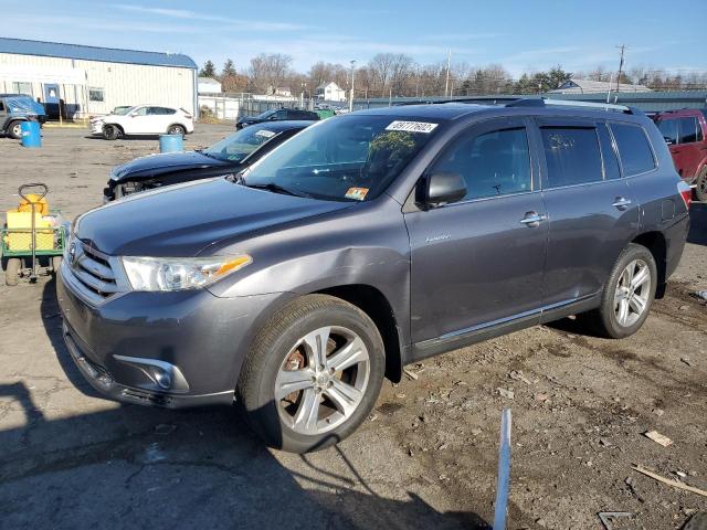 TOYOTA HIGHLANDER 2011 with VIN 5TDDK3EH1BS077438 - Photo from auction