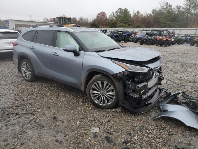 Photo 4 from auction – 2021 TOYOTA HIGHLANDER with VIN 5TDFZRBH8MS152697