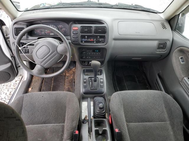 Photo 8 from auction – 2001 CHEVROLET TRACKER LT with VIN 2CNBJ634X16953259