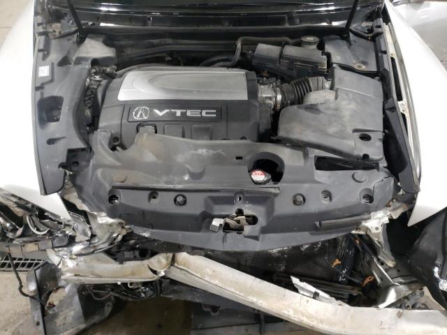 Photo 11 from auction – 2005 ACURA RL with VIN JH4KB165X5C017758