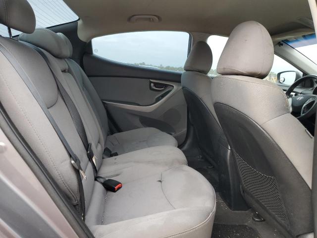 Photo 10 from auction – 2012 HYUNDAI ELANTRA GL with VIN 5NPDH4AE4CH068451