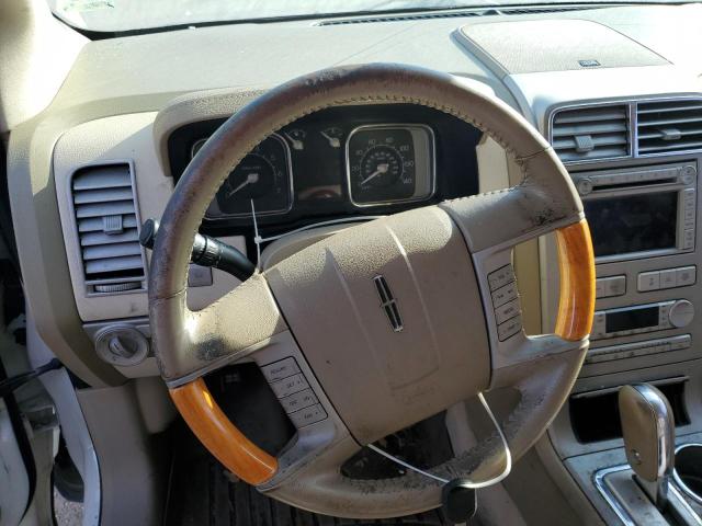 Photo 8 from auction – 2007 LINCOLN MKX with VIN 2LMDU68C47BJ26197