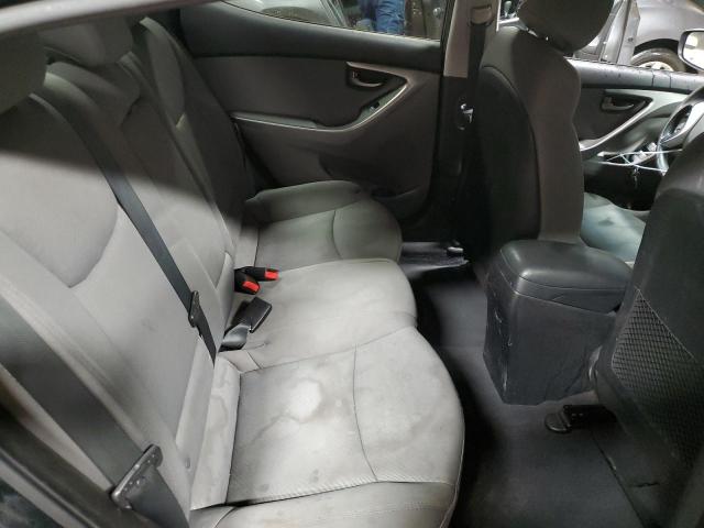 Photo 10 from auction – 2012 HYUNDAI ELANTRA GL with VIN 5NPDH4AE6CH109081