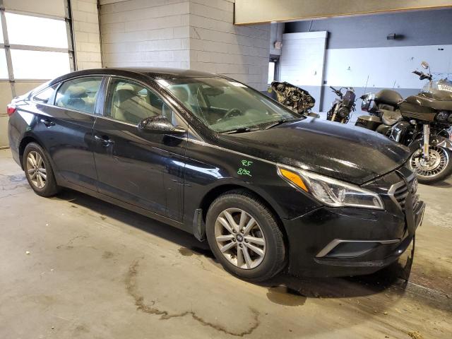 Photo 4 from auction – 2016 HYUNDAI SONATA SE with VIN 5NPE24AF2GH433830