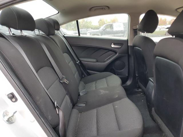 Photo 10 from auction – 2017 KIA FORTE LX with VIN 3KPFK4A72HE137368