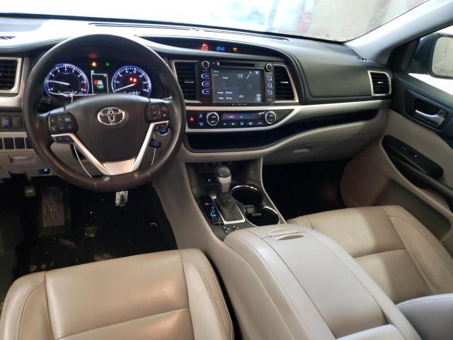Photo 8 from auction – 2017 TOYOTA HIGHLANDER with VIN 5TDKZRFH1HS511838