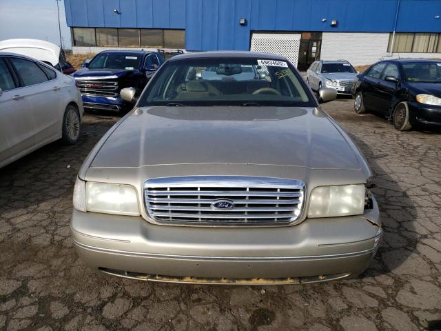 Photo 5 from auction – 2000 FORD CROWN VICT with VIN 2FAFP74W5YX211095