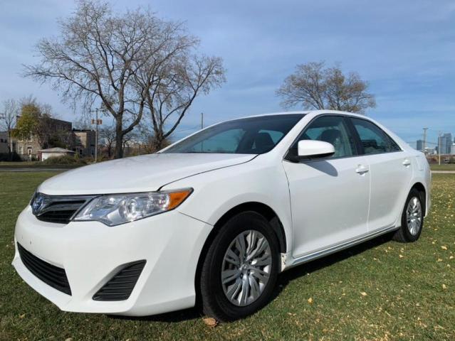 Zdjęcie 2 z aukcji – 2012 TOYOTA CAMRY BASE z VIN 4T4BF1FK6CR239962