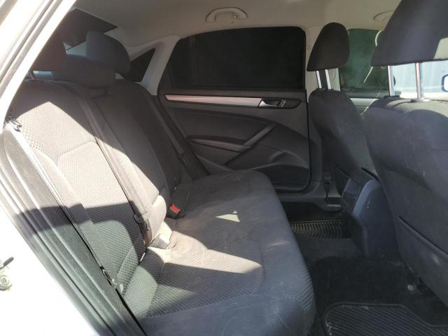 Photo 11 from auction – 2013 VOLKSWAGEN PASSAT S with VIN 1VWAP7A32DC050398