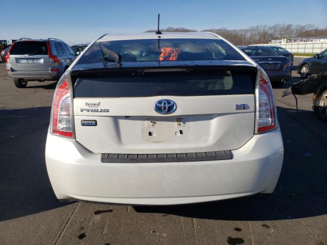 Photo 6 from auction – 2013 TOYOTA PRIUS with VIN JTDKN3DUXD5621571