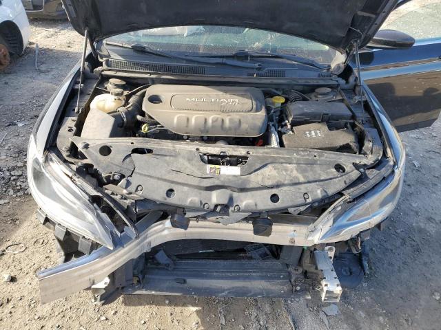 Photo 11 from auction – 2016 CHRYSLER 200 LIMITE with VIN 1C3CCCAB0GN113731