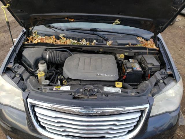 Photo 12 from auction – 2013 CHRYSLER TOWN & COU with VIN 2C4RC1BG9DR657292