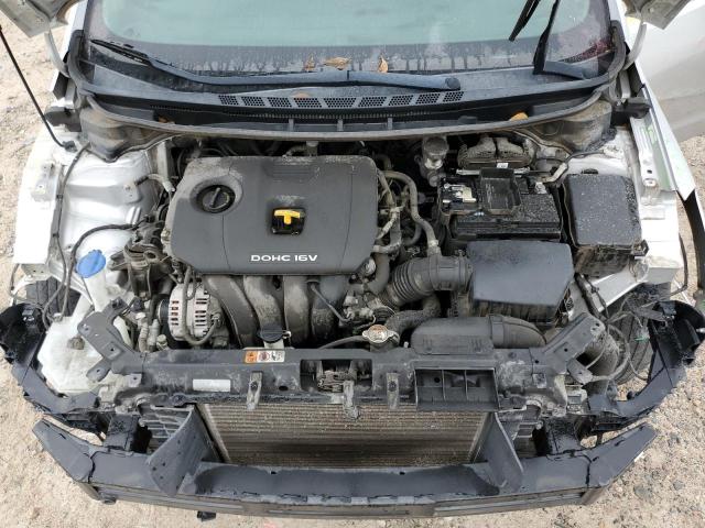 Photo 11 from auction – 2017 KIA FORTE LX with VIN 3KPFK4A72HE137368