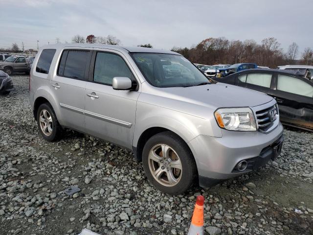 Photo 4 from auction – 2014 HONDA PILOT EX with VIN 5FNYF4H45EB057643
