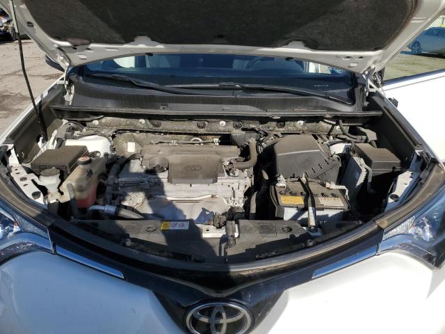 Photo 12 from auction – 2017 TOYOTA RAV4 XLE with VIN JTMRFREV0HD211346