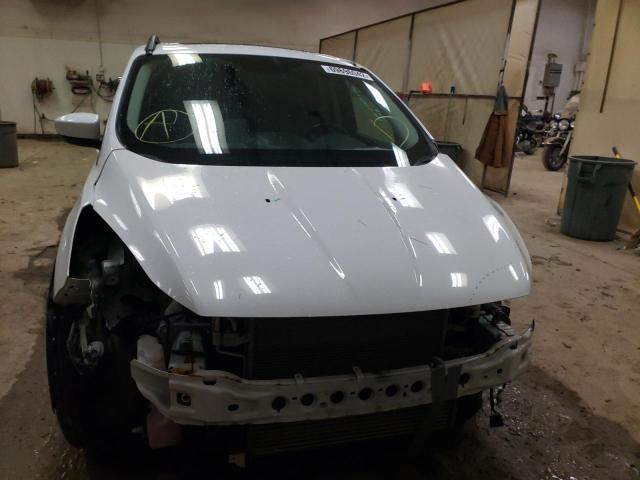 Photo 5 from auction – 2015 FORD ESCAPE SE with VIN 1FMCU9G99FUA95441
