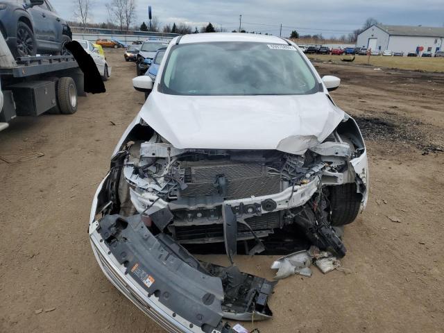 Photo 5 from auction – 2017 FORD ESCAPE SE with VIN 1FMCU9GD3HUD50480