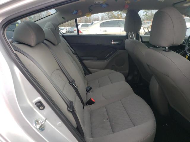 Photo 10 from auction – 2016 KIA FORTE LX with VIN KNAFK4A68G5554413