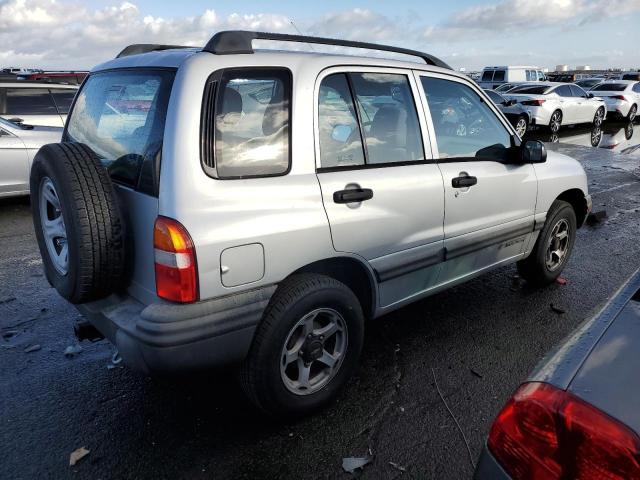 Photo 3 from auction – 2000 CHEVROLET TRACKER with VIN 2CNBJ13C9Y6933573