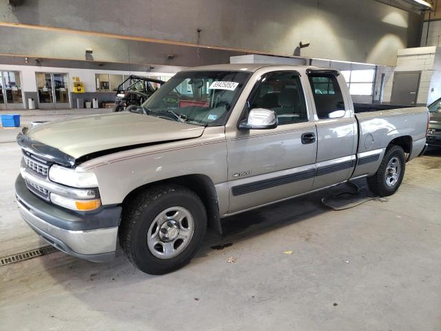 CHEVROLET SILVERADO 2002 with VIN 2GCEC19T421403924 - Photo from auction